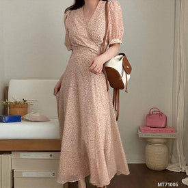 Woman Fashion Dress MT71005