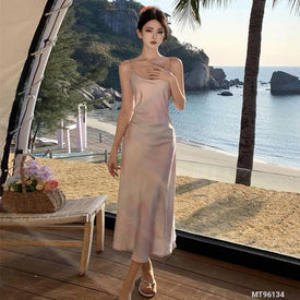 Woman Fashion Dress MT96134