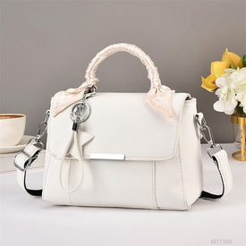 Woman Fashion Bag M71106