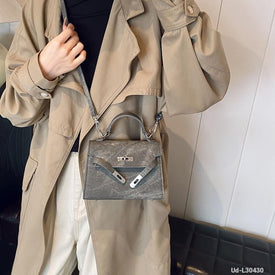Woman Fashion Bag Ud-L30430