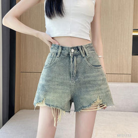 Woman Fashion Shorts MT21153