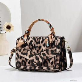 Woman Fashion Bag M49685