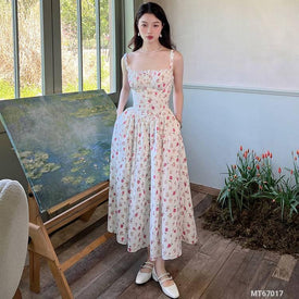 Woman Fashion Dress MT67017