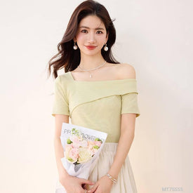 Woman Fashion Shirt MT75555