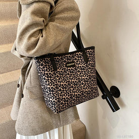 Woman Fashion Bag Ud-L81180