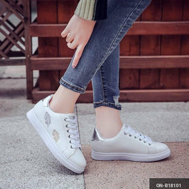 Woman Shoes ON-B18101