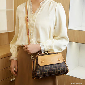 Woman Fashion Bag CH-L24946