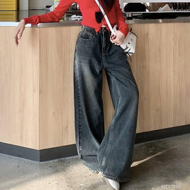 Woman Fashion Jeans MT57915