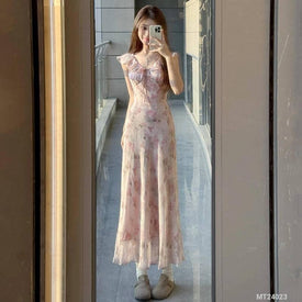 Woman Fashion Dress MT24023