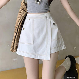 Woman Fashion Shorts MT72076