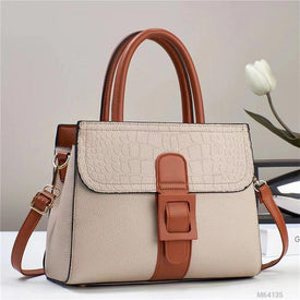 Woman Fashion Bag M64135