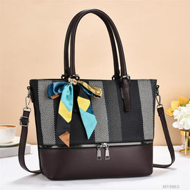 Woman fashion bag M19863