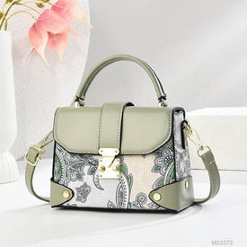 Woman Fashion Bag M22572