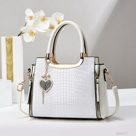Woman Fashion Bag M84721