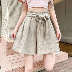 Woman Fashion Shorts MT11054