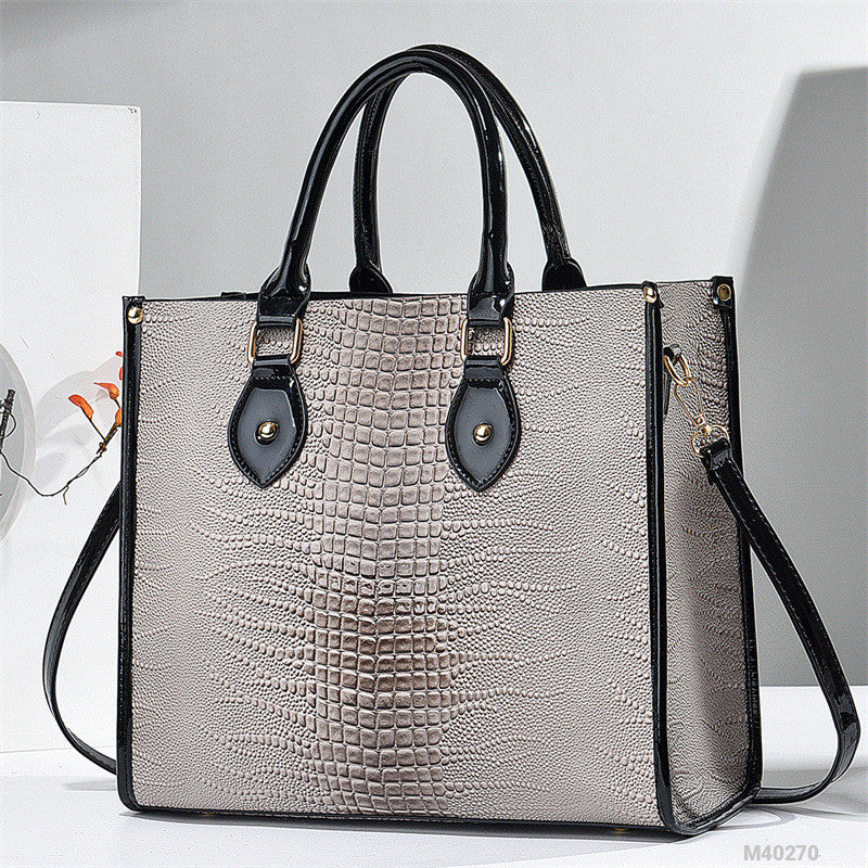 Woman Fashion Bag M40270