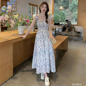 Woman Fashion Dress MT23010
