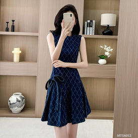 Woman Fashion Dress MT56052