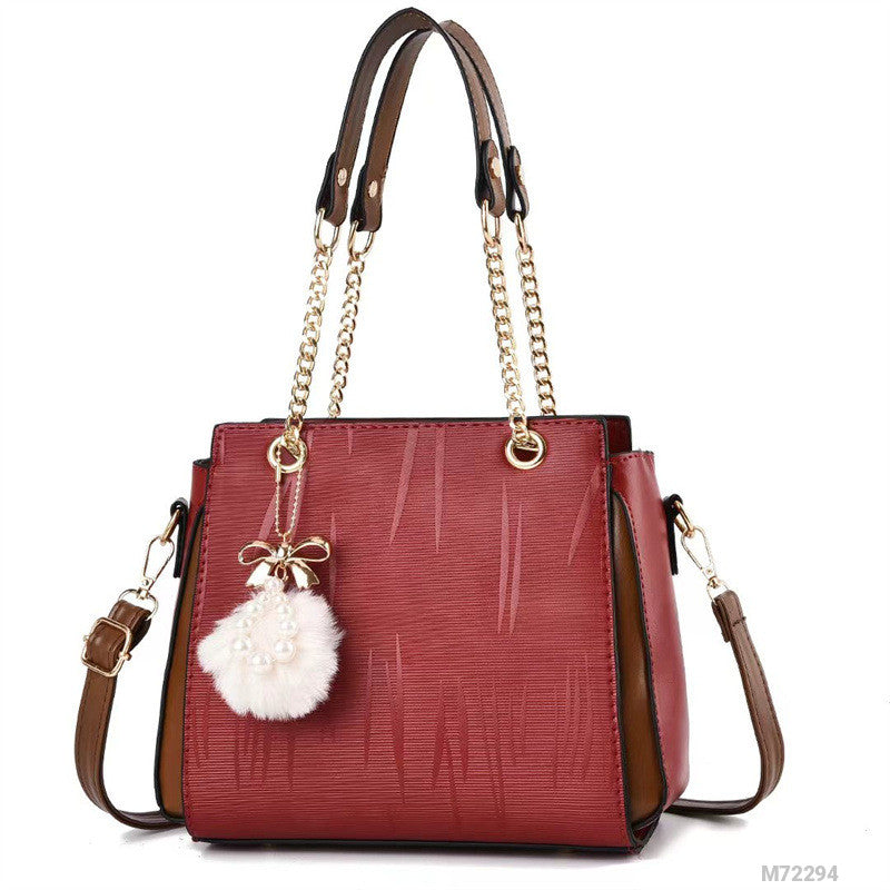 Image of Woman Fashion Bag M72294