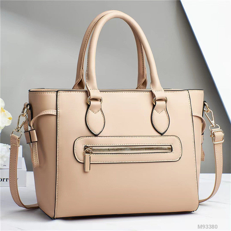 Image of Woman Fashion Bag M93380