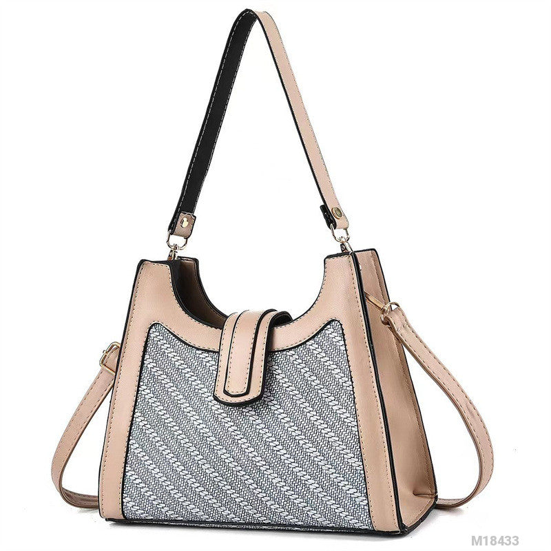 Woman Fashion Bag M18433