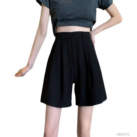 Woman Fashion Shorts M53770