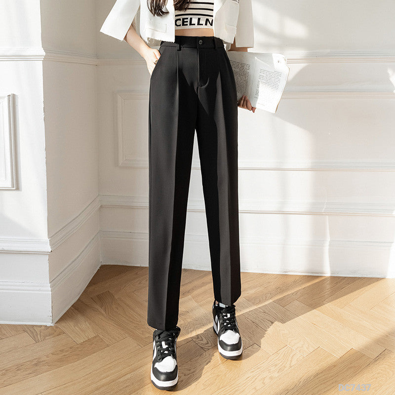 Image of Woman Fashion Pants DC7437