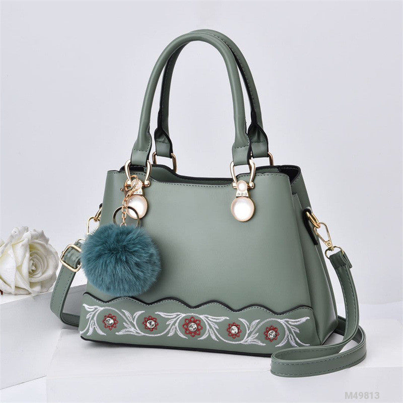 Woman Fashion Bag M49813