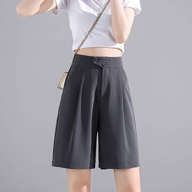 Woman Fashion Shorts DC90010