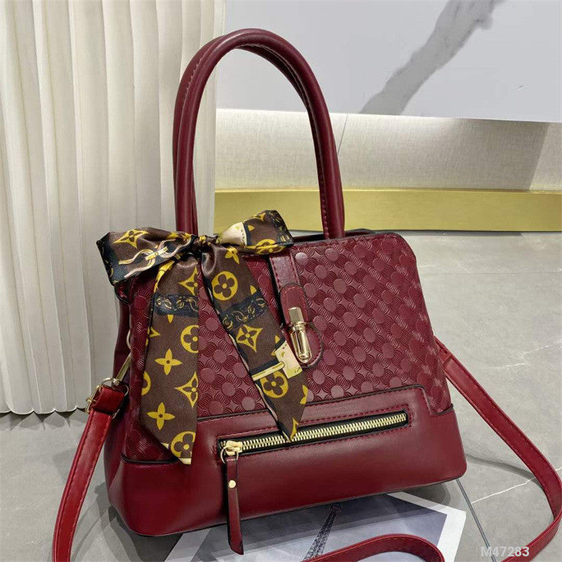 Woman Fashion Bag M47283