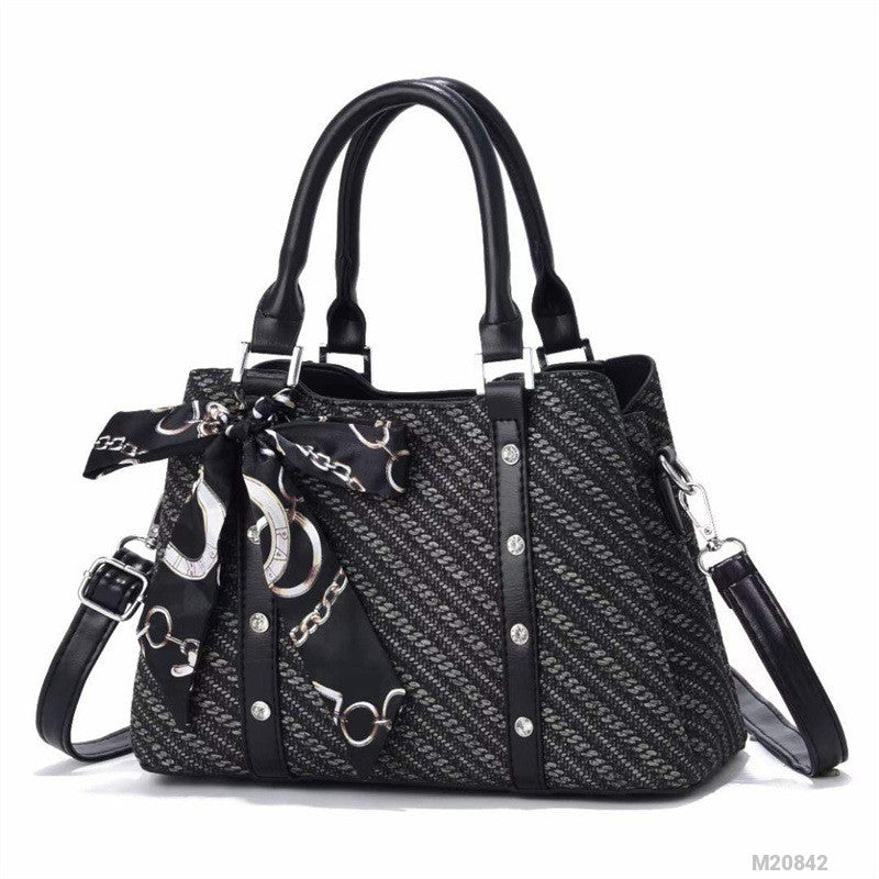 Image of Woman Fashion Bag M20842