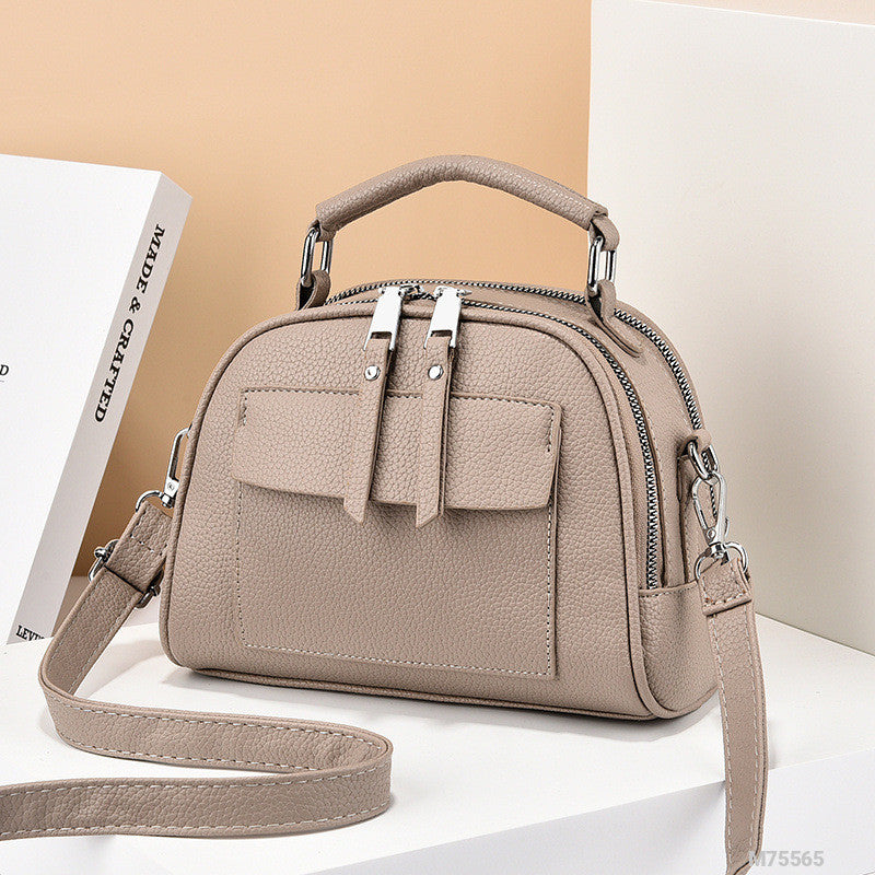 Woman Fashion Bag M75565