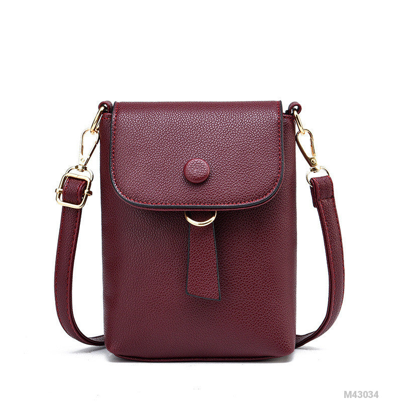 Image of Woman Fashion Bag M43034