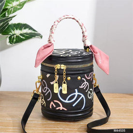 Woman Fashion Bag M44535