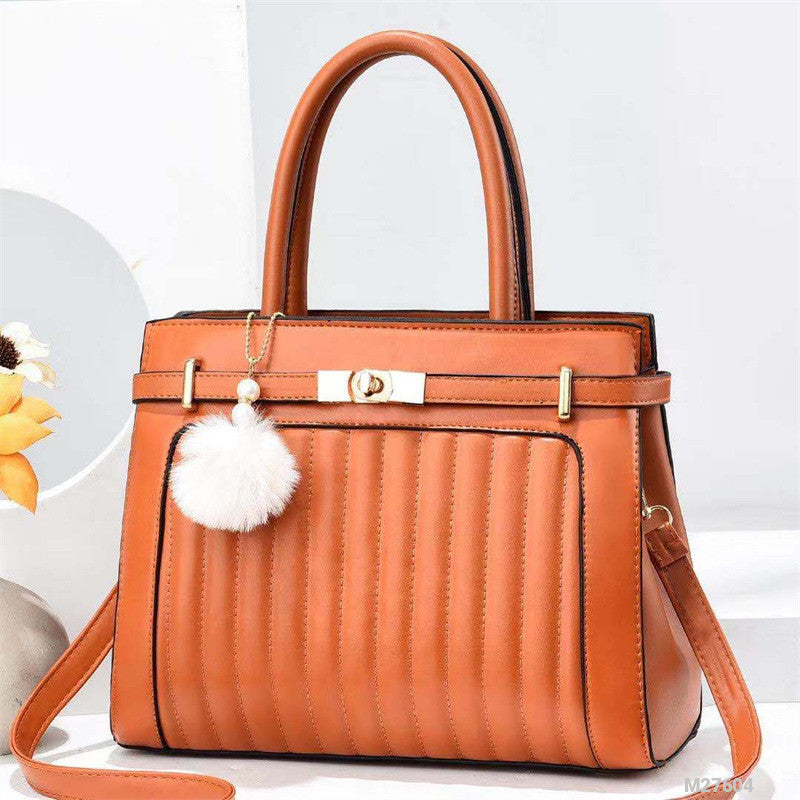 Image of Woman Fashion Bag M27604