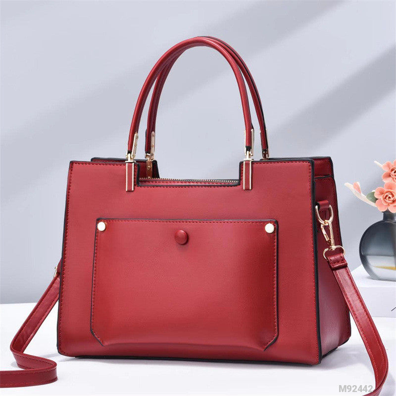 Image of Woman Fashion Bag M92442